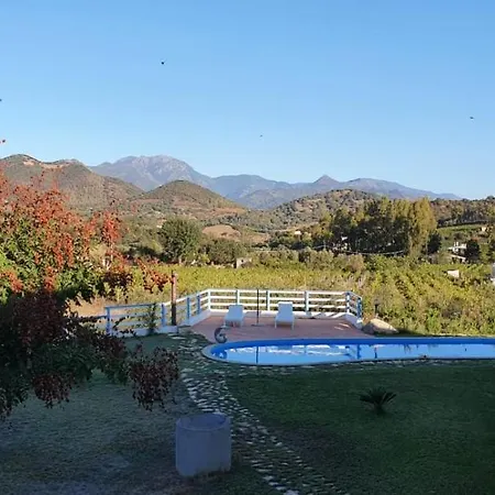 Bellissimo Con Piscina Privata Cardedu